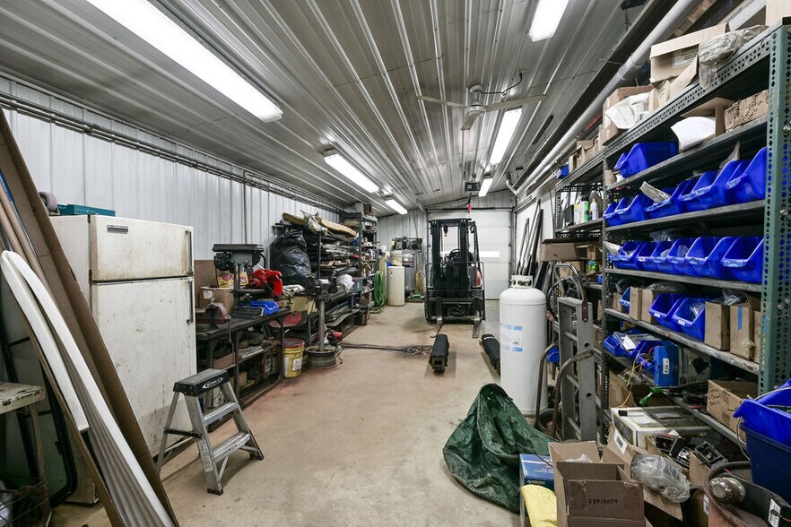 More Photos Of 5011 State Highway 13/34 Hwy, Wisconsin Rapids Storefront For Sale