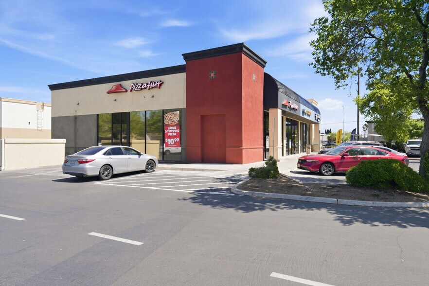 More Photos Of 410 N 11th Ave, Hanford General Retail For Sale