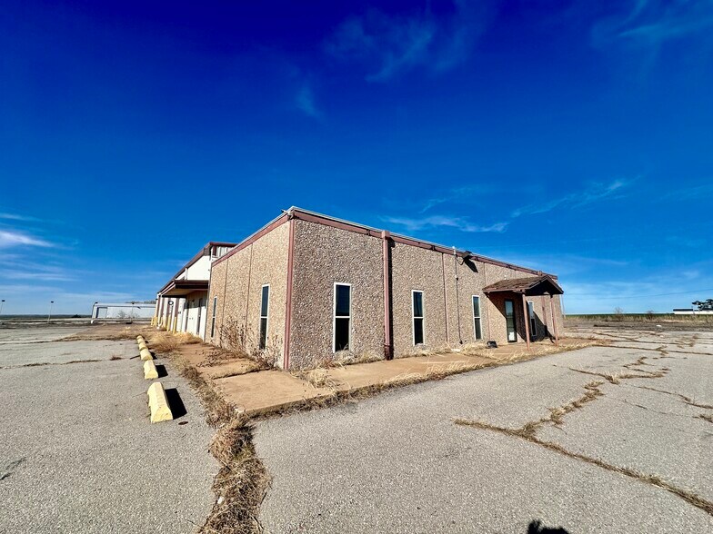 More Photos Of 11823 Highway 8, Fairview Industrial For Sale