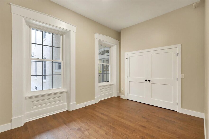 More Photos Of 241 S 5th St, Reading Apartments For Sale