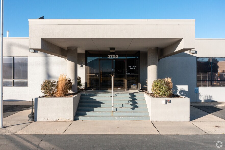 More Photos Of 2700 S 900 W, Salt Lake City Warehouse For Lease