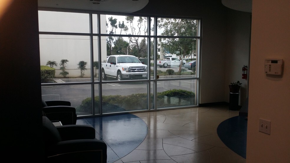 More Photos Of 9383 Charles Smith Ave, Rancho Cucamonga Warehouse For Lease