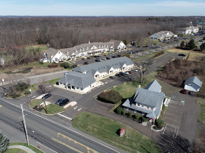 Primary Photo Of 668 Woodbourne Rd, Langhorne Office For Lease