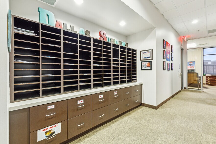 More Photos Of 3915 Mcdermott Rd, Plano Storefront Retail Office For Lease