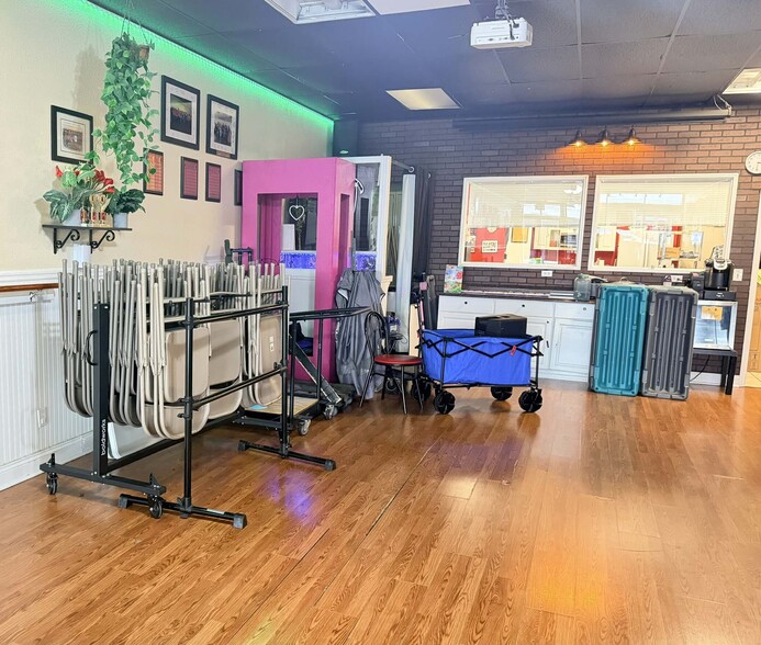 More Photos Of 120 S Kentucky Ave, Lakeland Storefront For Sale