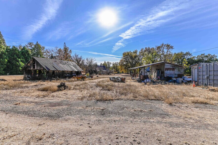 More Photos Of 206 Main St, Murphys Land For Sale