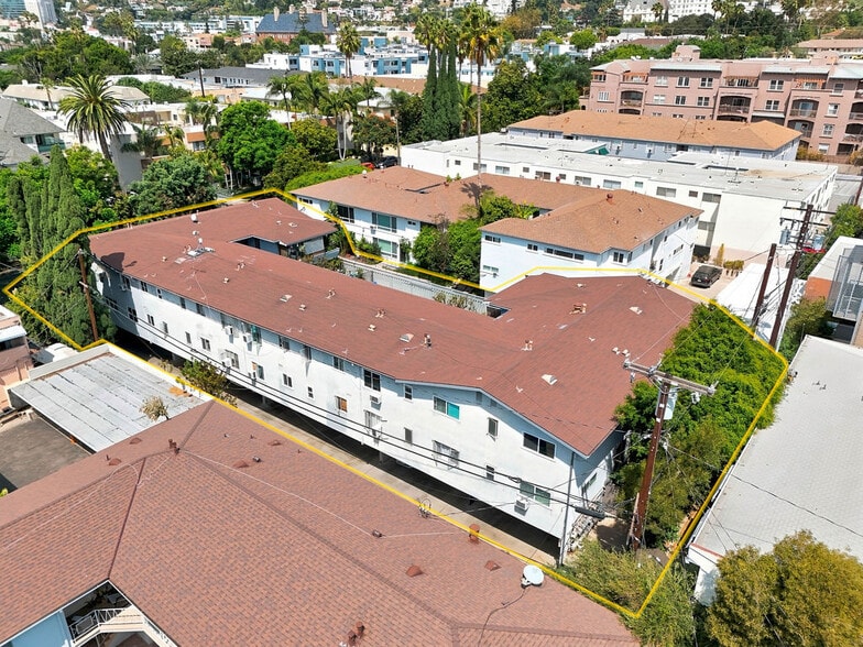 More Photos Of 1218 N Laurel Ave, West Hollywood Apartments For Sale