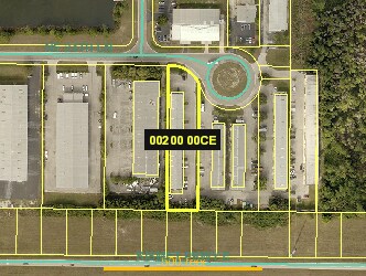 More Photos Of 914 NE 24th Ln, Cape Coral Warehouse For Lease