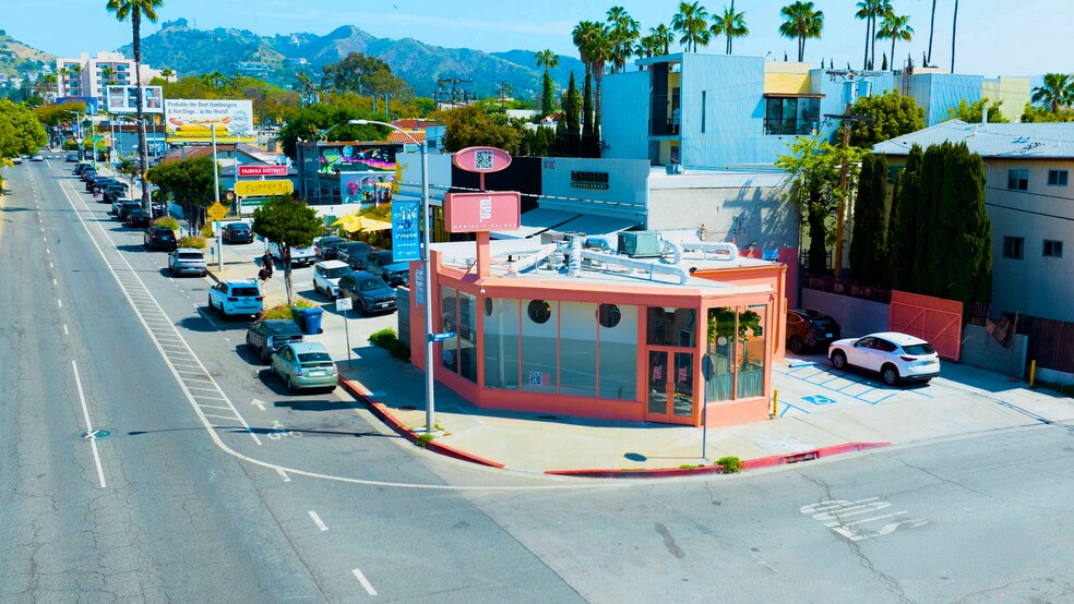 More Photos Of 1000 N Fairfax Ave, West Hollywood Storefront For Sale