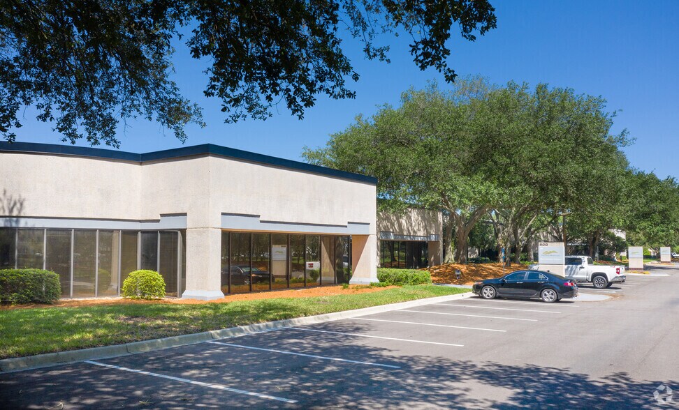 More Photos Of 6800 Southpoint Pky, Jacksonville Office For Lease