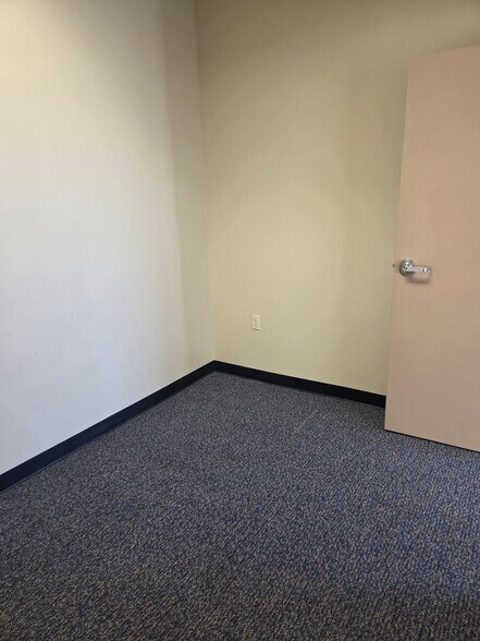 More Photos Of 226 S Enterprize Pky, Corpus Christi Medical For Lease