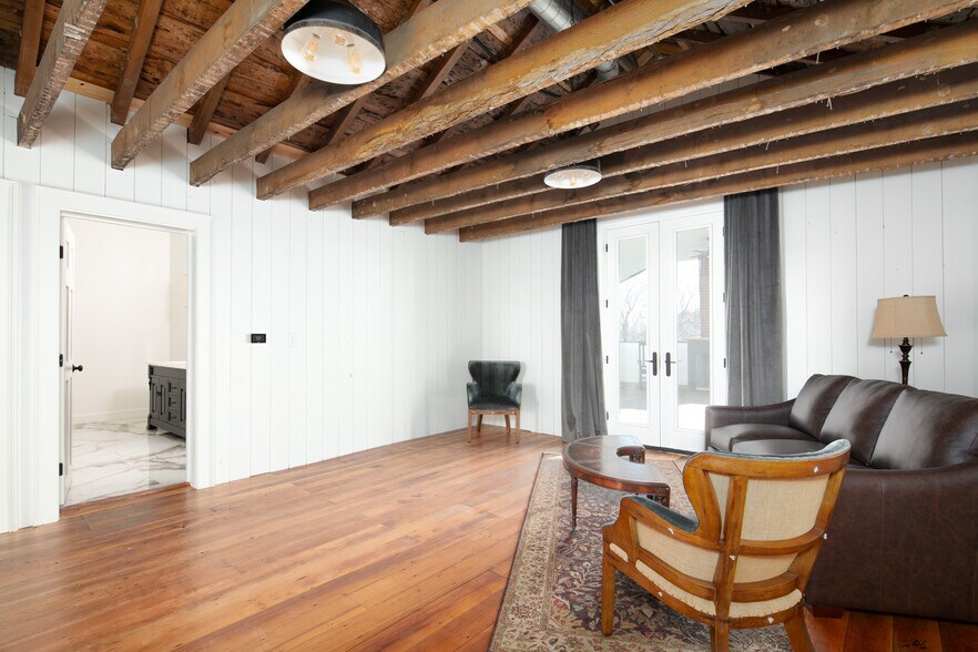 More Photos Of 1975 Georgetown Rd, Paris Lodge Meeting Hall For Sale