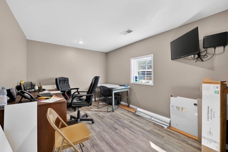 More Photos Of 2668 Huntsville Hwy, Fayetteville General Retail For Sale
