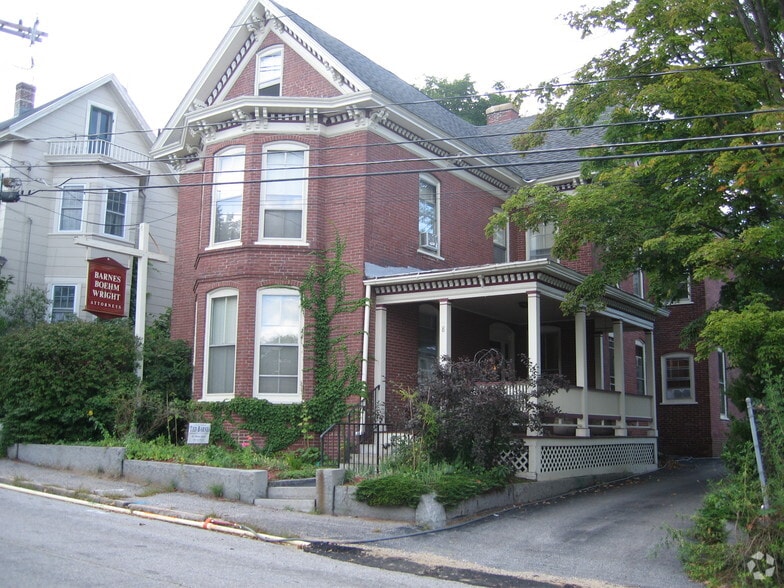 More Photos Of 8 Court St, Concord Office For Sale