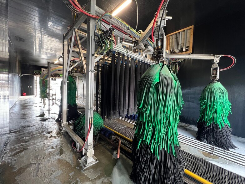 More Photos Of 1513 Rice Ave, Dublin Carwash For Sale