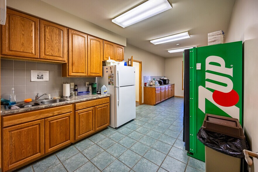 More Photos Of 1502 Progress Ct, Wheatland Office For Sale