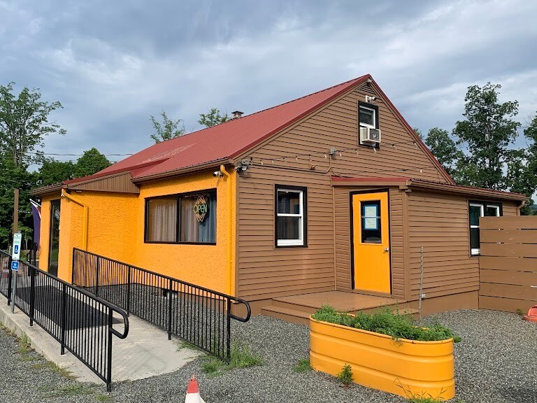 More Photos Of 1171 Route 100, Bechtelsville Restaurant For Sale