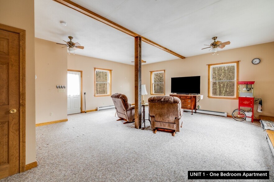 More Photos Of 343 Main St, Sandown Office For Sale