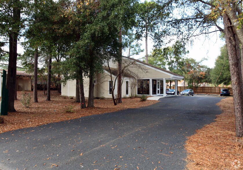 Primary Photo Of 1505 Medical Center Dr, Wilmington Medical For Sale