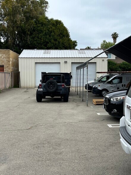 More Photos Of 1200 S Escondido Blvd, Escondido Storefront Retail Office For Lease