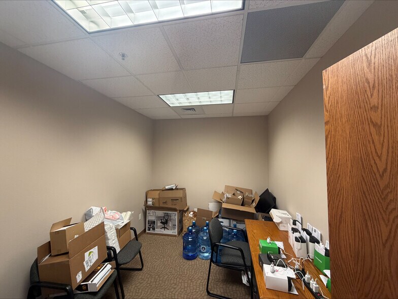 More Photos Of 18801 E Mainstreet, Parker Medical For Sale