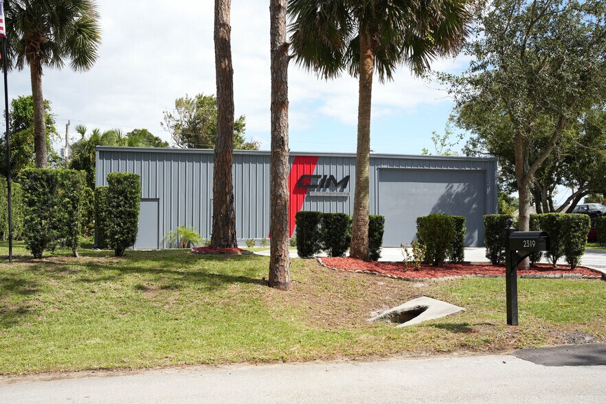 More Photos Of 2319 Guava Dr, Edgewater Warehouse For Sale