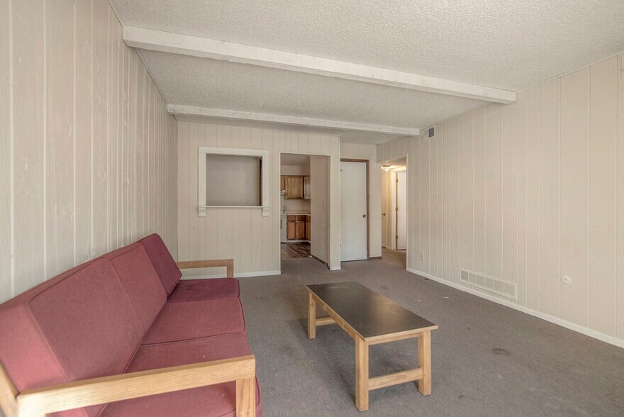 More Photos Of 9201 E 54th St, Raytown Apartments For Sale