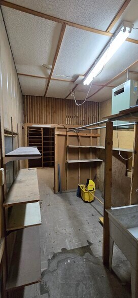 More Photos Of 512 W Gurley St, Prescott General Retail For Lease