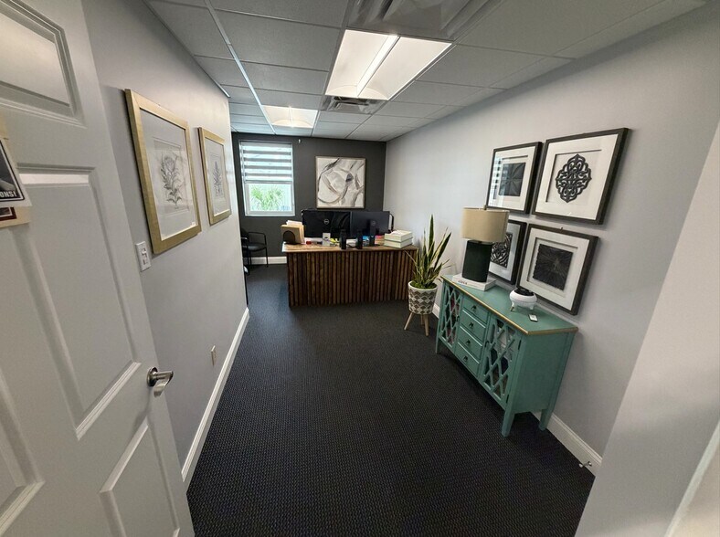 More Photos Of 2135 Rowland Ave, Savannah Light Distribution For Lease