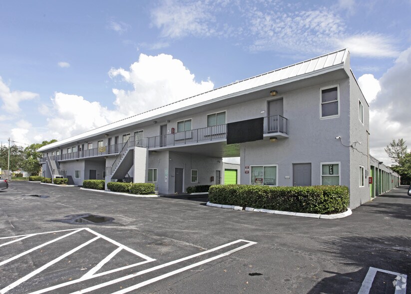 More Photos Of 2303 W Mcnab Rd, Pompano Beach Self Storage For Sale