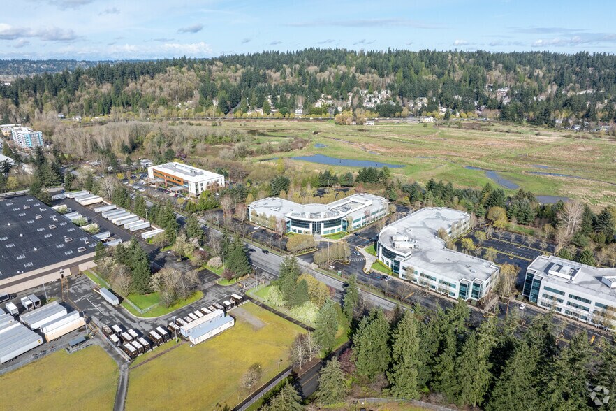More Photos Of 18500 NE Union Hill Rd, Redmond Office For Lease