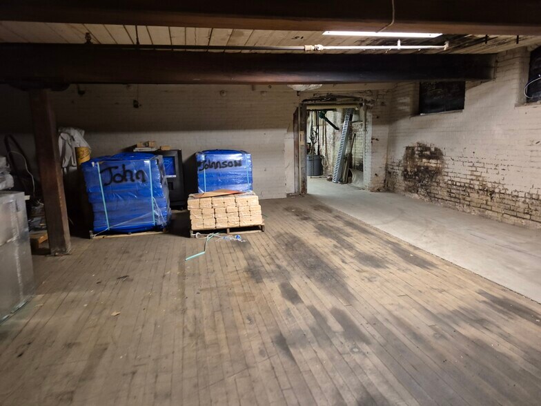 More Photos Of 19 S Walnut St, Wauregan General Retail For Sale