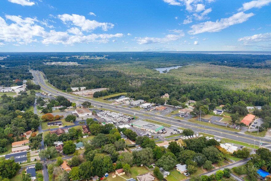 More Photos Of 3131 US Highway 441/27, Fruitland Park Warehouse For Sale