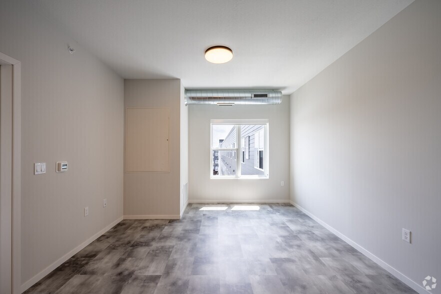 More Photos Of 176 Robert St S, Saint Paul Apartments For Lease