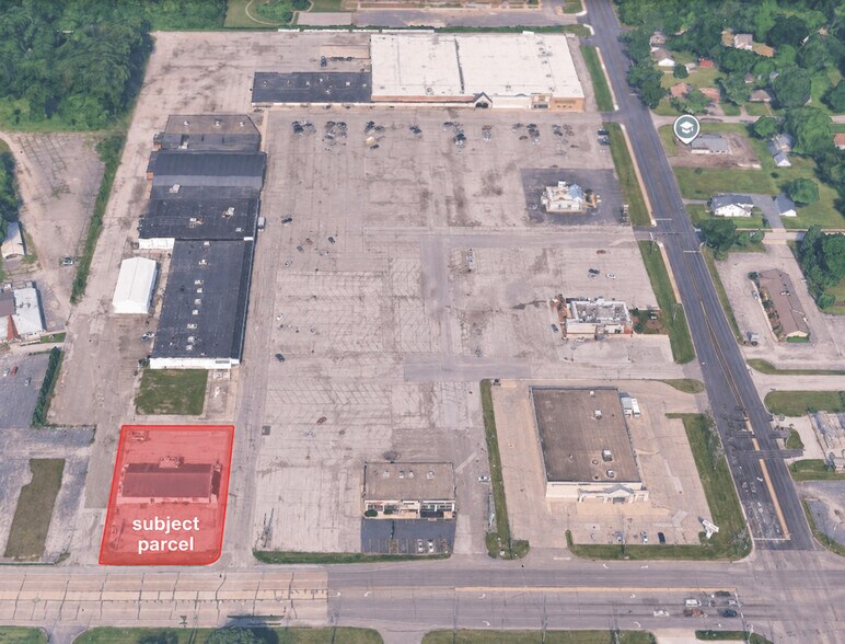 More Photos Of 6190 Broadway, Merrillville Restaurant For Sale