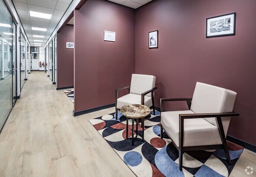 More Photos Of 33-34 Winckley Sq, Preston Coworking Space