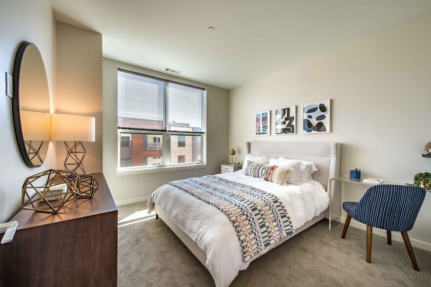More Photos Of 190 Pleasant St, Malden Apartments For Lease