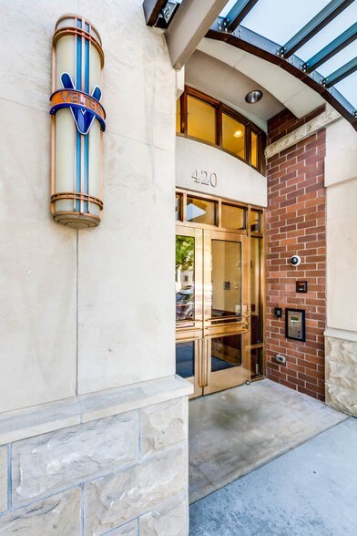 More Photos Of 420 W Main St, Boise Office For Sale