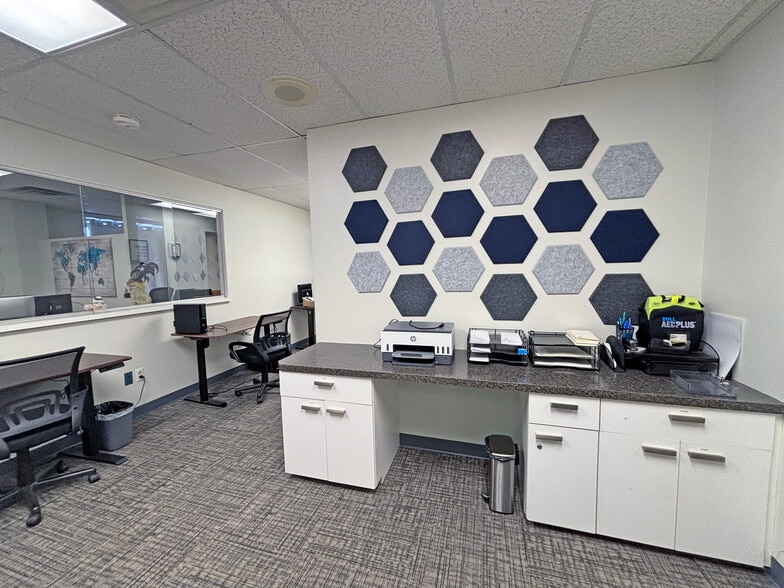 More Photos Of 161-163 Rochester Hill Rd, Rochester Office For Sale