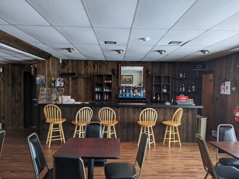 More Photos Of 275 Jenness Pond Rd, Northwood Hotel For Sale