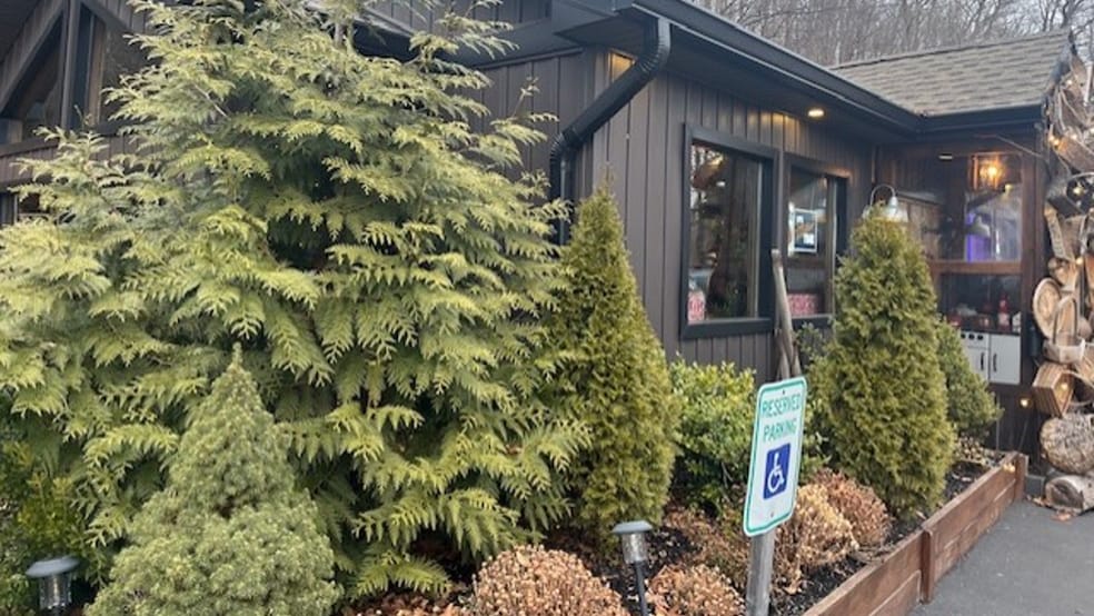 More Photos Of 216 Woodside Ave, Newton Restaurant For Sale