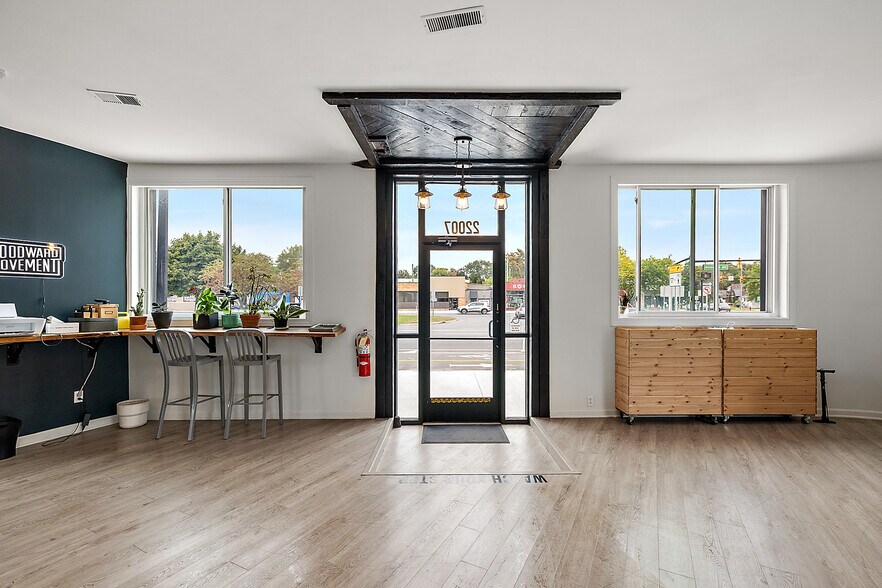 More Photos Of 22007 Woodward Ave, Ferndale Loft Creative Space For Sale