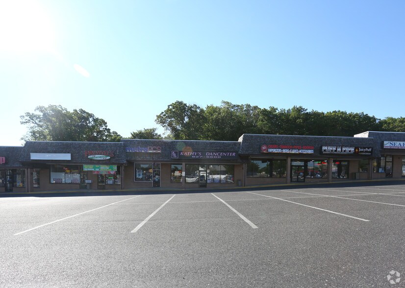 More Photos Of 2001 College Dr, Clementon Restaurant For Sale