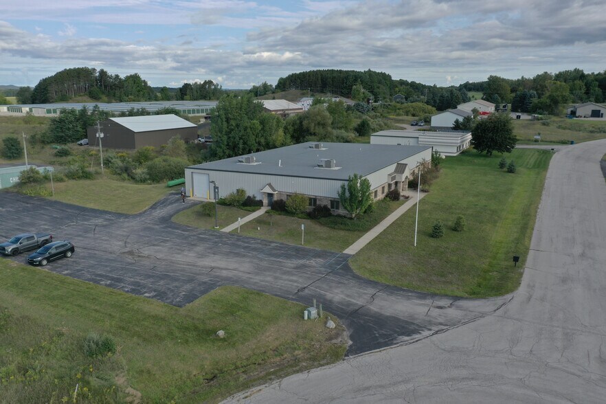 More Photos Of 5835 Shugart Ln, Traverse City Manufacturing For Lease