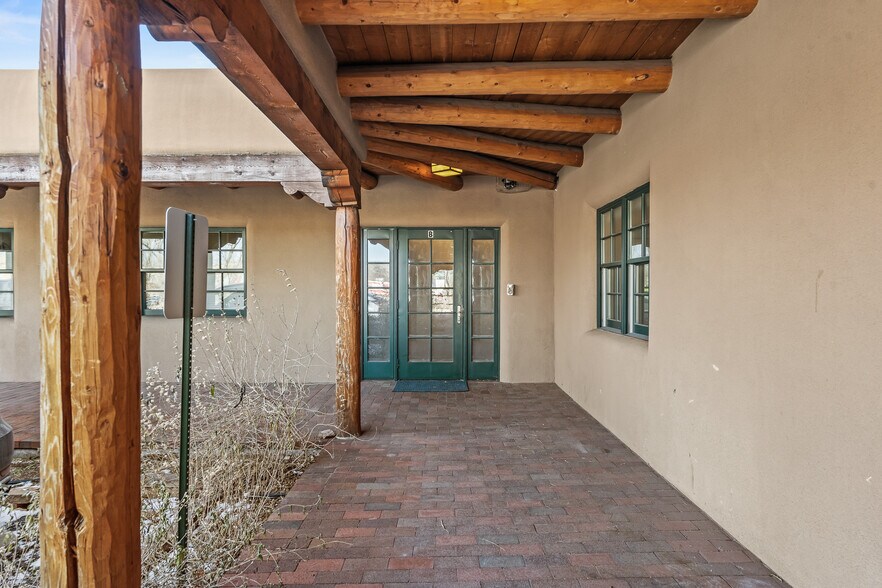 More Photos Of 103 S St Francis Dr, Santa Fe Medical For Sale