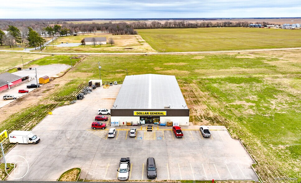 More Photos Of 1840 S Whitehead Dr, De Witt Freestanding For Sale