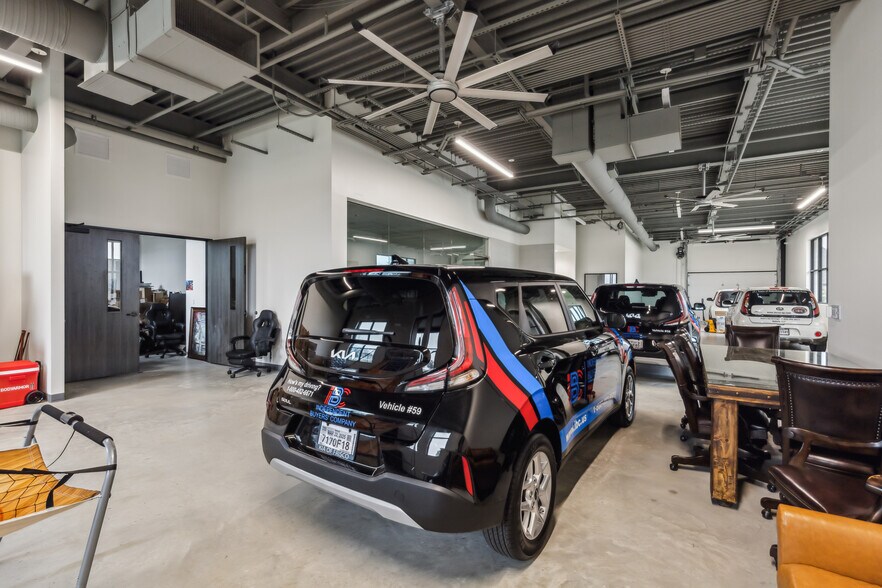 More Photos Of 4600 Eden Rd, Arlington Loft Creative Space For Sale