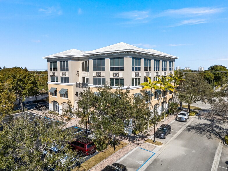 More Photos Of 6751 N Federal Hwy, Boca Raton Office For Sale