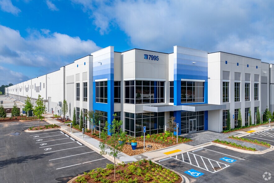 More Photos Of 7995 Bowen Road, Palmetto Distribution For Lease