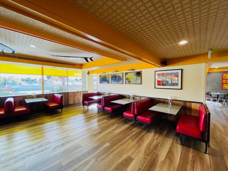 More Photos Of 1575 Calle Joaquin, San Luis Obispo Restaurant For Sale